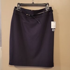 Liz Claiborne size 6 Black skirt